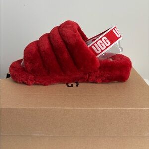 UGG Fluffy Yeah Slide Sandals